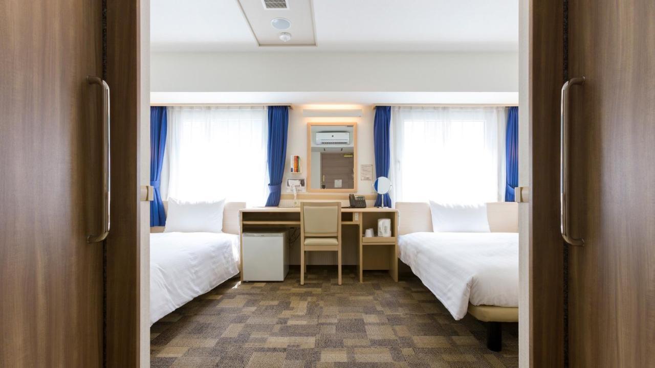 Toyoko Inn Toyota Shi Ekimae Exterior photo
